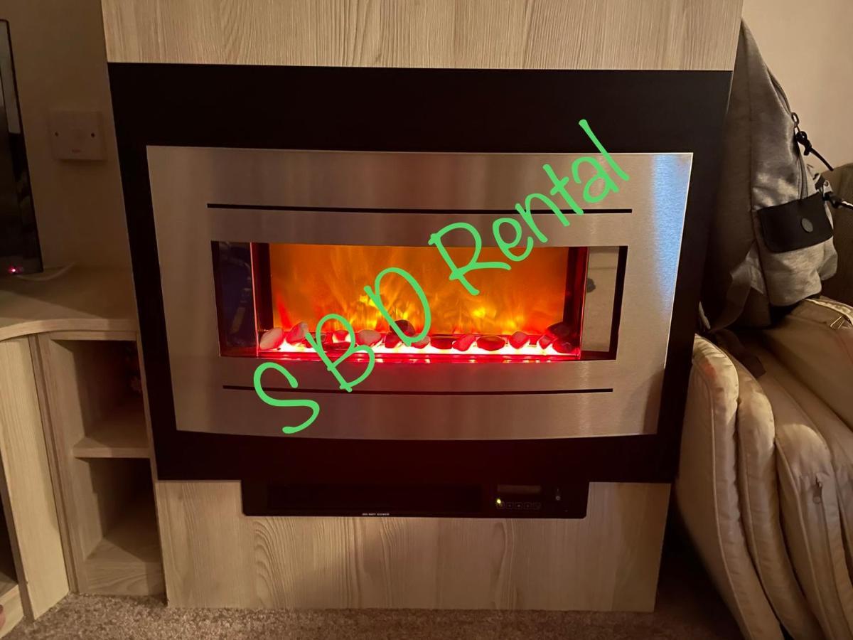 Summer Breeze Deluxe Caravan Rental Saint Osyth Eksteriør billede